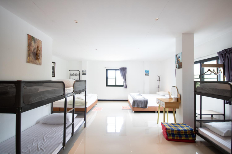 Bedroom 9