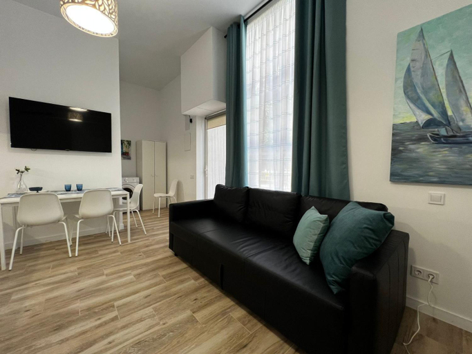Shared lounge/TV area 4, Rodrigues 15, Valencia