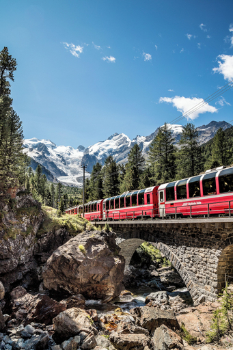 Exterior & Views 2, Bernina Suites - 150 metres to Bernina Express, Sondrio