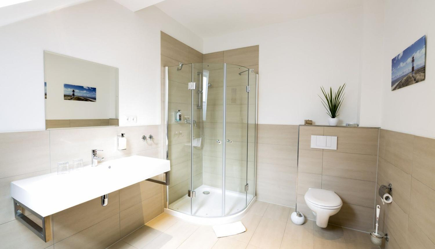 Bathroom 4, Hotel Am Yachthafen, Mecklenburgische Seenplatte