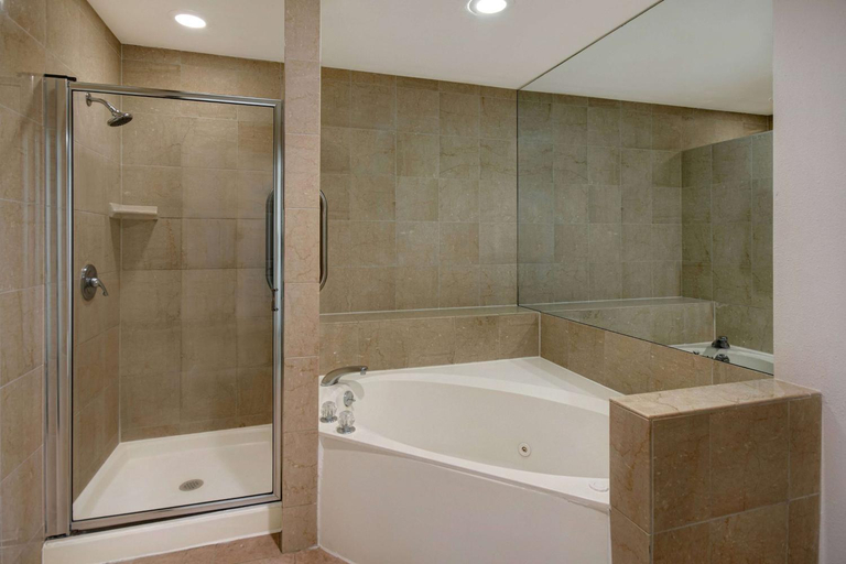 Bathroom 4, Cypress Bend Resort, a Wyndham Hotel, Sabine