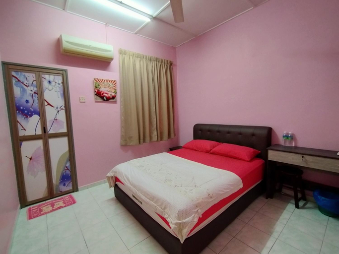Others 3, Malim Joyous Homestay - rent room only, Malacca City