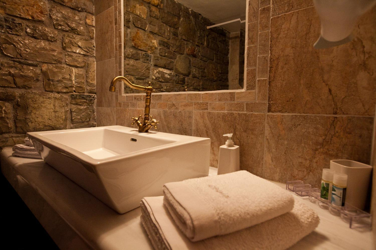 Bathroom 2, Althaia Guesthouse, West Greece