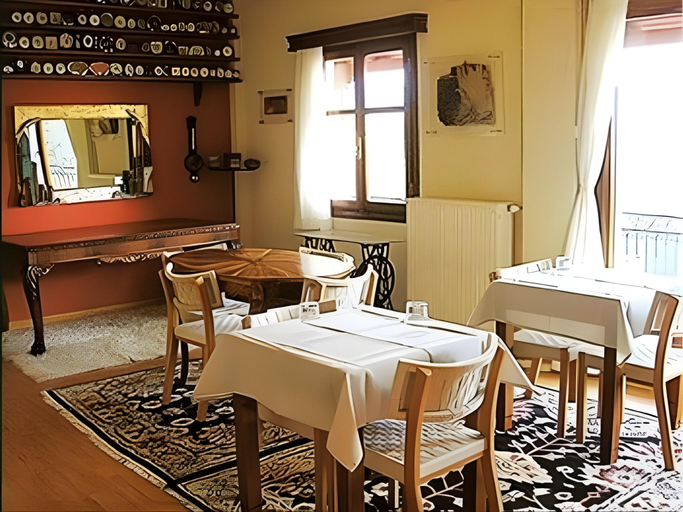 Food & Drinks 4, Mylonas Guesthouse, Central Greece