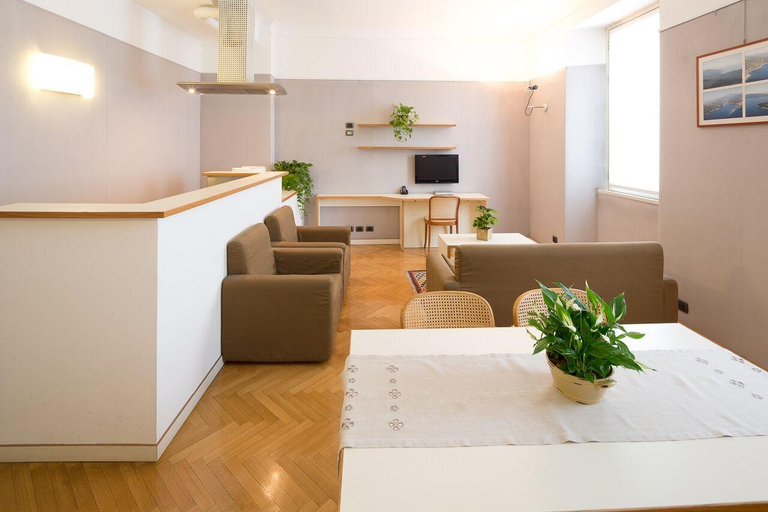 Others 5, Residence Borgo Nuovo Uno, Milano