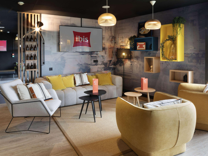 Exterior & Views 2, Ibis Douai Dechy, Nord