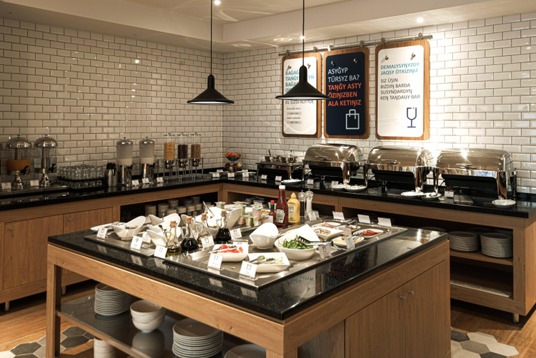 Food & Drinks 5, Holiday Inn Express ASTANA - TURAN, Astana City