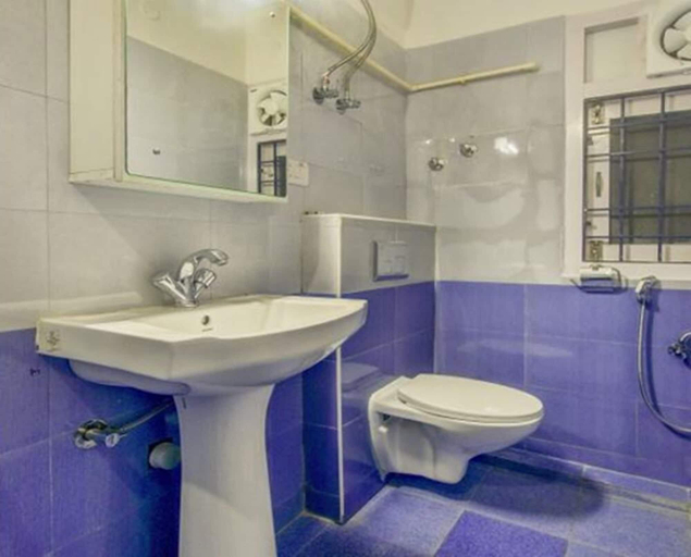 Bathroom, Treebo Trend Eco Stay, Chennai