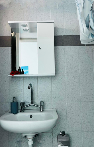 Bathroom 4, Anna Maria Rooms Santorini, South Aegean