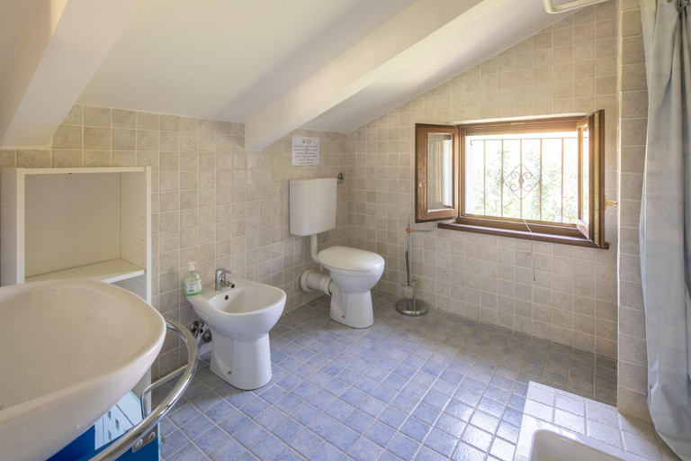 Bathroom 4, Villa Sibillini Country House, Macerata