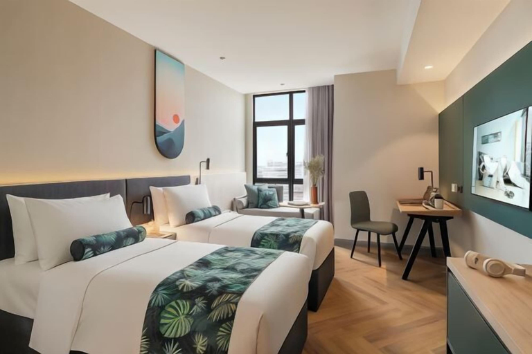 Bedroom 13