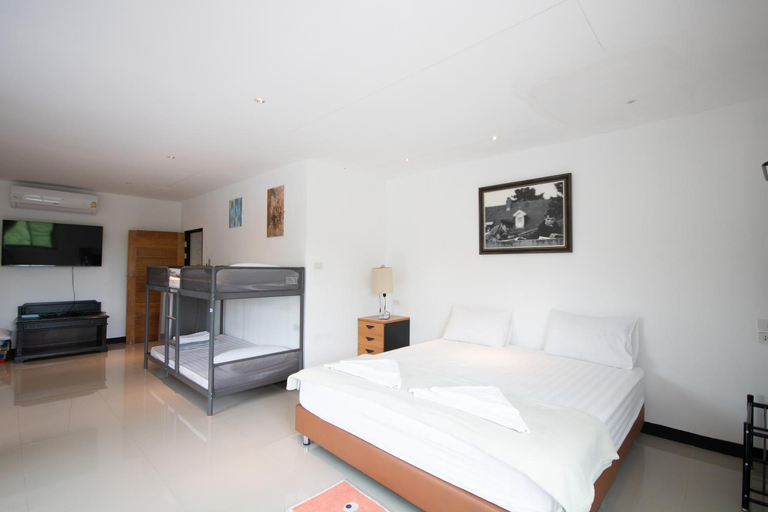 Bedroom 6