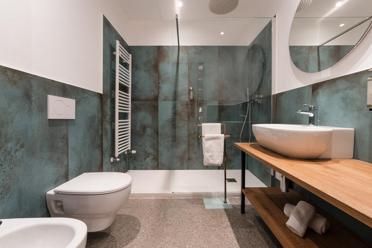 Bathroom 4, Hotel Stella del Mare, Genova
