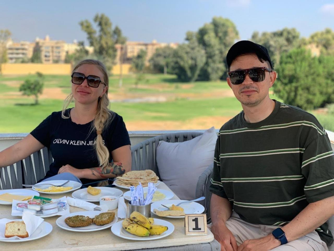 Food & Drinks 5, garden pyramid view, Al-Ahram