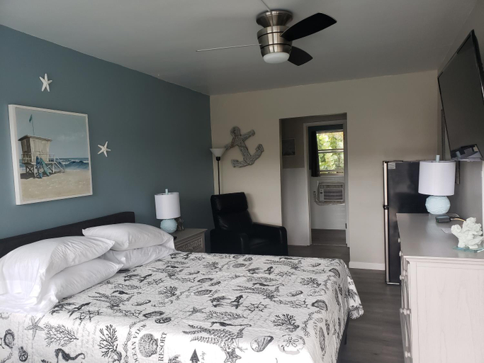 Bedroom 8
