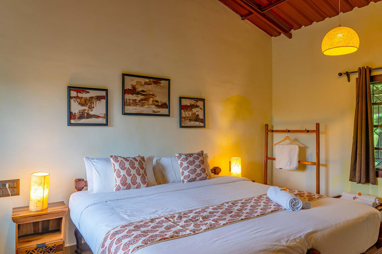 Bedroom 3, StayVista at Firefly By The River with Breakfast, Kodagu