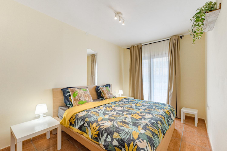 Bedroom 3, Edificio Agua Marina Panoramic view apartments on First line, Santa Cruz de Tenerife