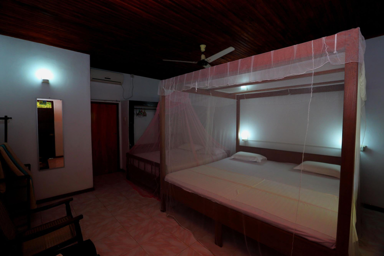 Bedroom 3, Paradise Beach Resort, Weligama