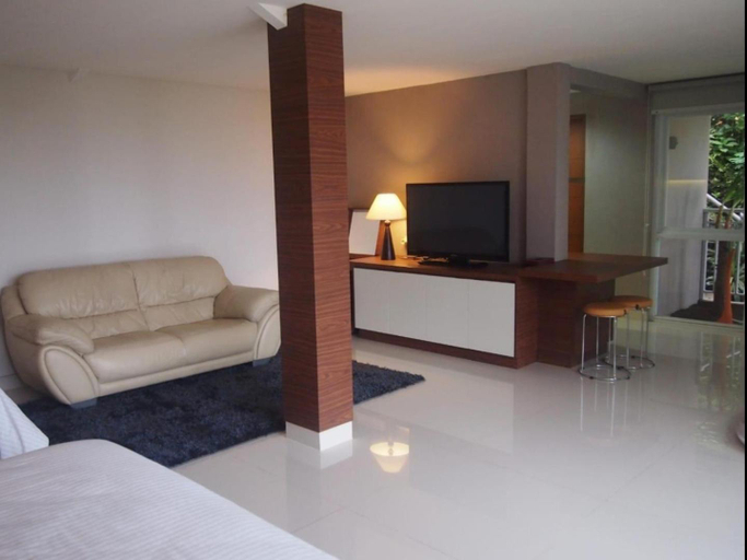 Bedroom 8