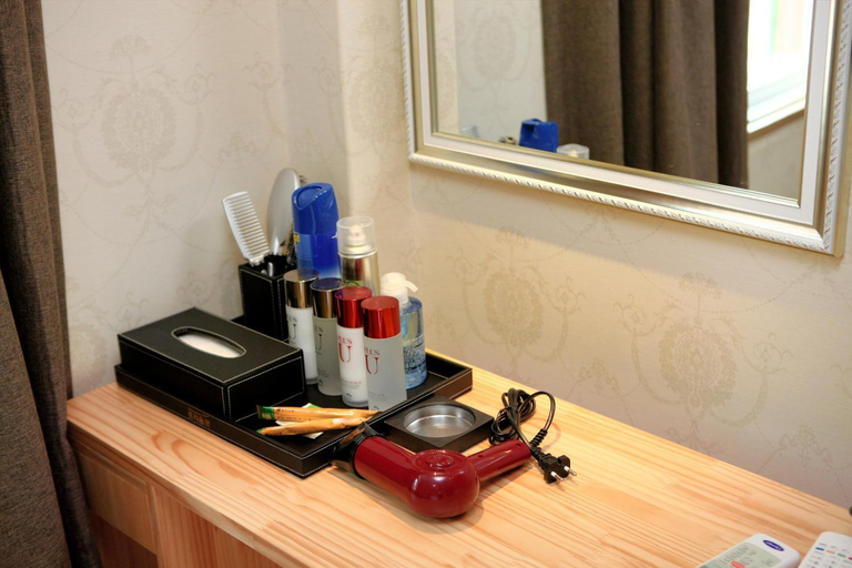 Amenities 8