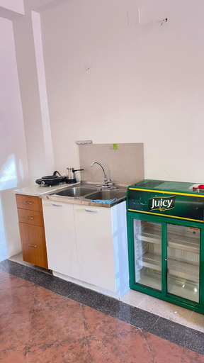Kitchen, Hostel Flash