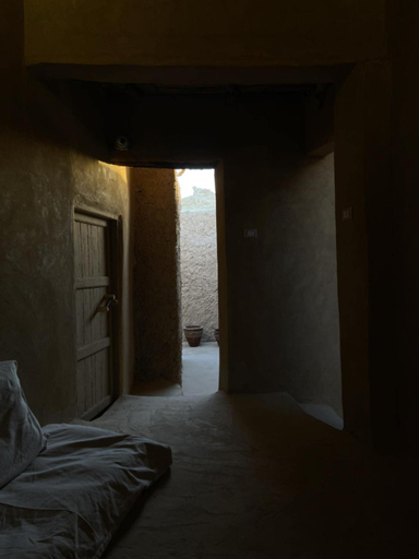 Others 4, Lotus House, Siwa