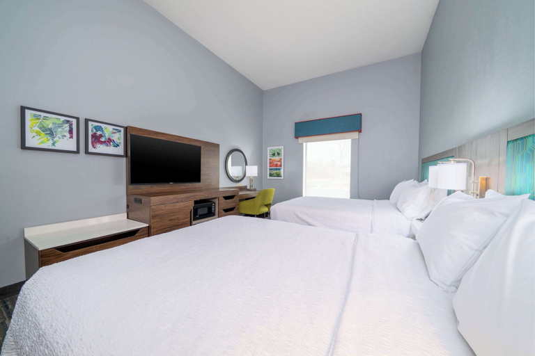 Bedroom 3, Hampton Inn Dahlgren, King George
