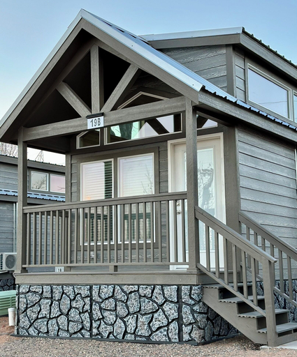 Others 5, Luxury Tiny Homes - Deluxe King Room, Coconino