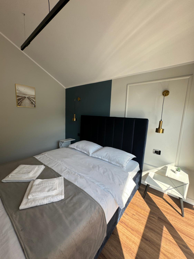 Bedroom 3, The NEST, Borsa