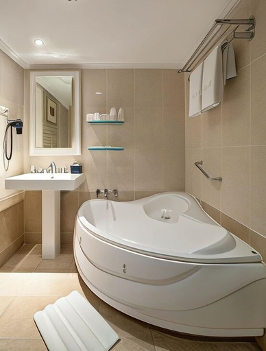 Bathroom 9