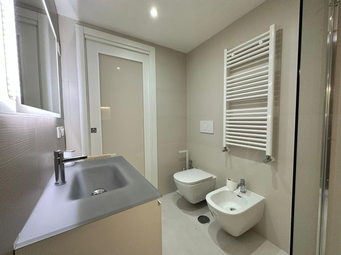 Bathroom 4, Hary Home Exclusive Rooms, Brindisi