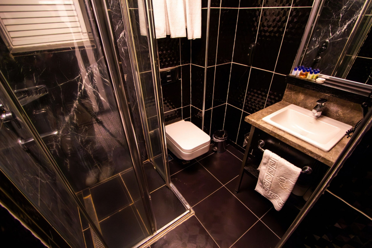 Bathroom 4, Maltepe Hotel 2000, Çankaya