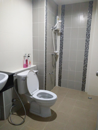 Bathroom 3, Happy Home Hatyai, Hat Yai