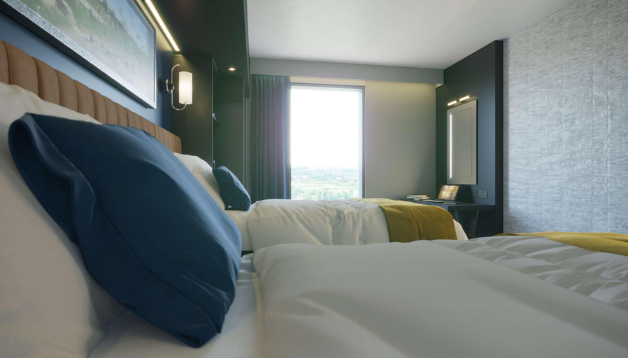 Bedroom 3, Hotel La Tour, Milton Keynes