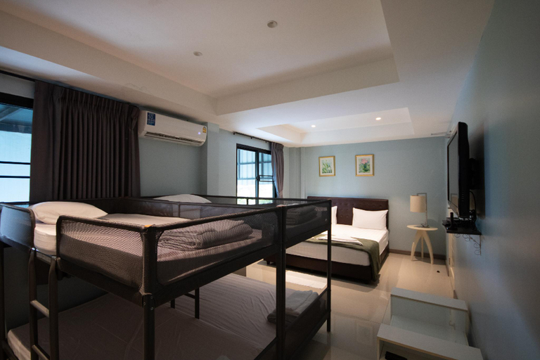Bedroom 6