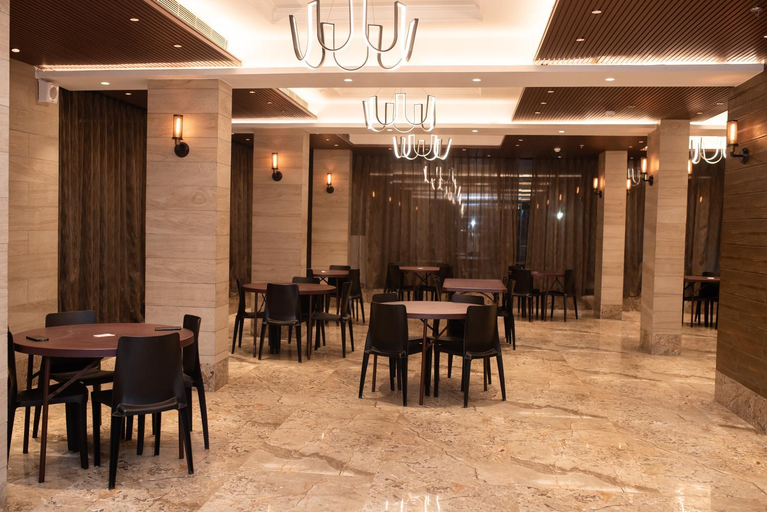 Food & Drinks, NK7 Hotel, North 24 Parganas