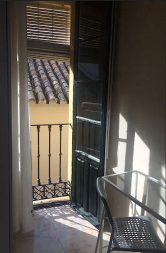 Bedroom 3, Pension Azahar, Sevilla