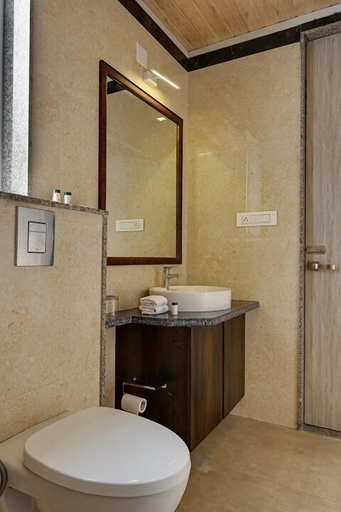 Bathroom 5, Red Tullip MD Valley Resort and Spa, Udaipur