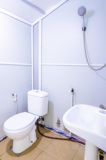 Bathroom 5