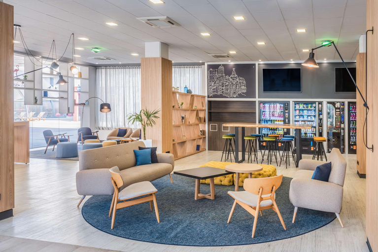 Public Area 3, Madrid Airport Suites, Affiliated by Meliá, Madrid