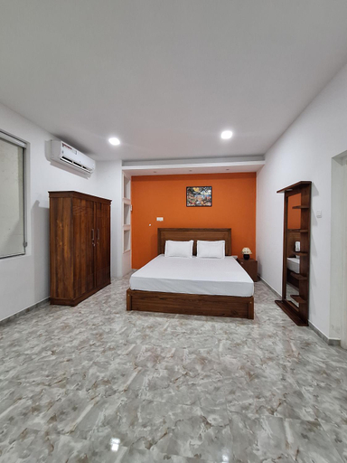 Bedroom 2, Spacious Eco House with Garden and Scenic Paddy View Colombo, Kaduwela