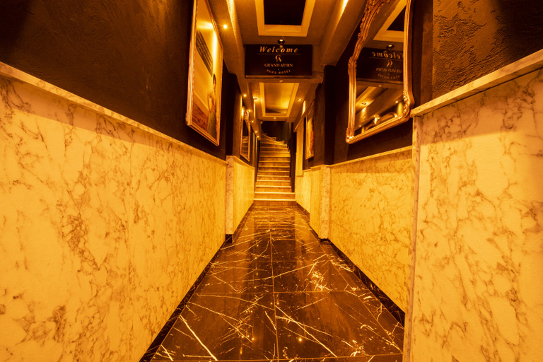 Public Area 3, Pera Resort Hotel, Beyoğlu
