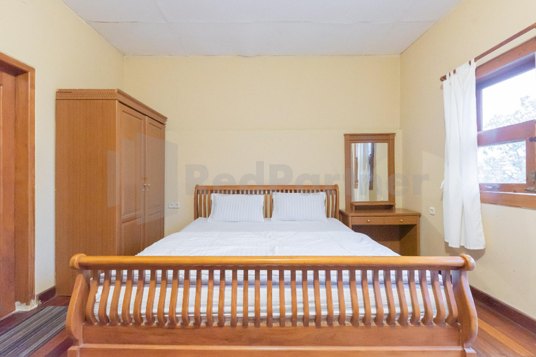 Bedroom 9