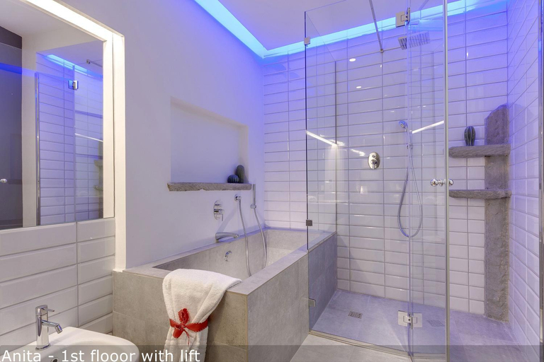 Others 5, Belle Donne Apartments by Mamo Florence, Florence