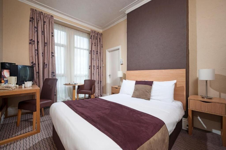 Bedroom 3, The Seafront Hotel , Conwy