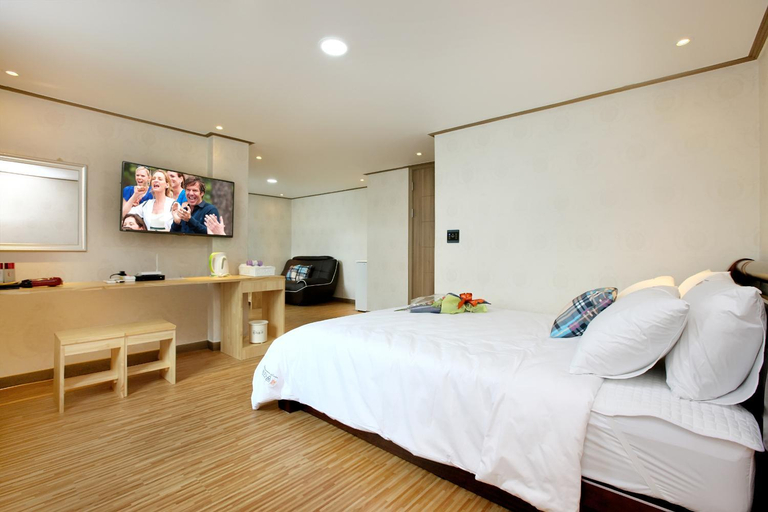 Bedroom 7