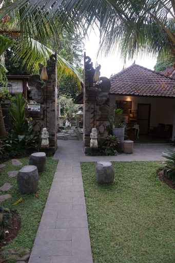 Public Area 3, Liyer House, Gianyar