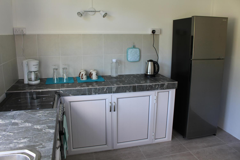 5, Morne Side Apartments, Black River