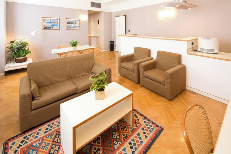 Others 5, Residence Borgo Nuovo Uno, Milano