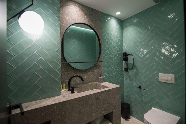 Bathroom 4, Ederlezi Zoubourlou Aparthotel, Attica